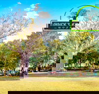 Timber Creek Hotel and Caravan Park - Airlie Beach Holiday