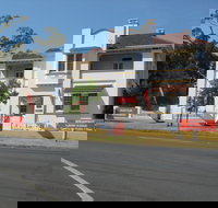 B and B on Bettington - Airlie Beach Holiday