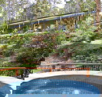Bed and Breakfast at Wallaby Ridge - Airlie Beach Holiday