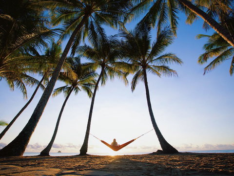 Bungalow Hotel (Newbett Pty Ltd) - Airlie Beach Holiday 0