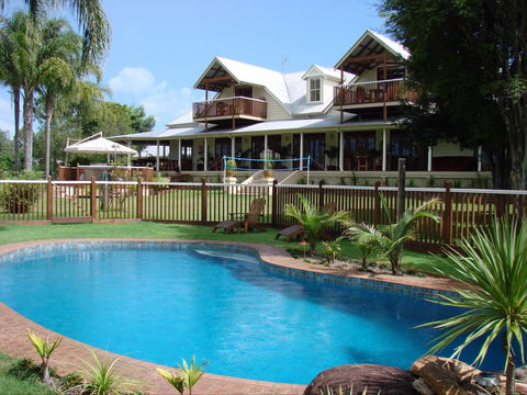 Clarence River B And B - Airlie Beach Holiday 0