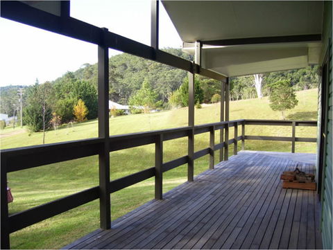 Cudgerie Little House - Airlie Beach Holiday 0