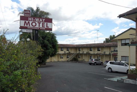 Hi-Way Motel - Airlie Beach Holiday 0