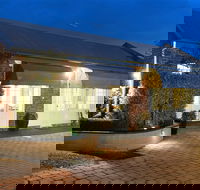 Rose Cottage - Airlie Beach Holiday