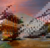Royal Hotel Hill End - Airlie Beach Holiday