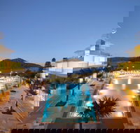 The Tantra Apartments at Ettalong Beach Resort - Airlie Beach Holiday