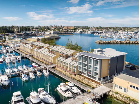 Be. Fremantle Serviced Apartments - Airlie Beach Holiday 0