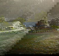 Branell Homestead Bed and Breakfast - Airlie Beach Holiday