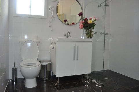 Club Boutique Hotel Cunnamulla - Airlie Beach Holiday 2