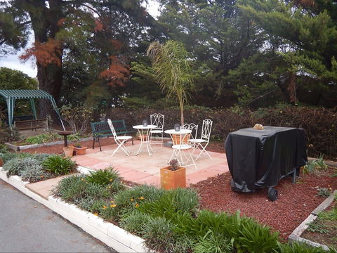 Colonial Lodge Motor Inn - Airlie Beach Holiday 2