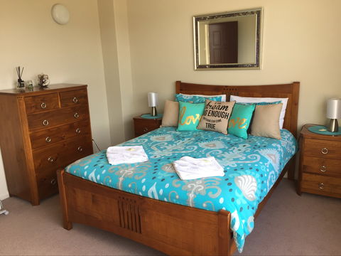 Derwent Valley Resort - Airlie Beach Holiday 0