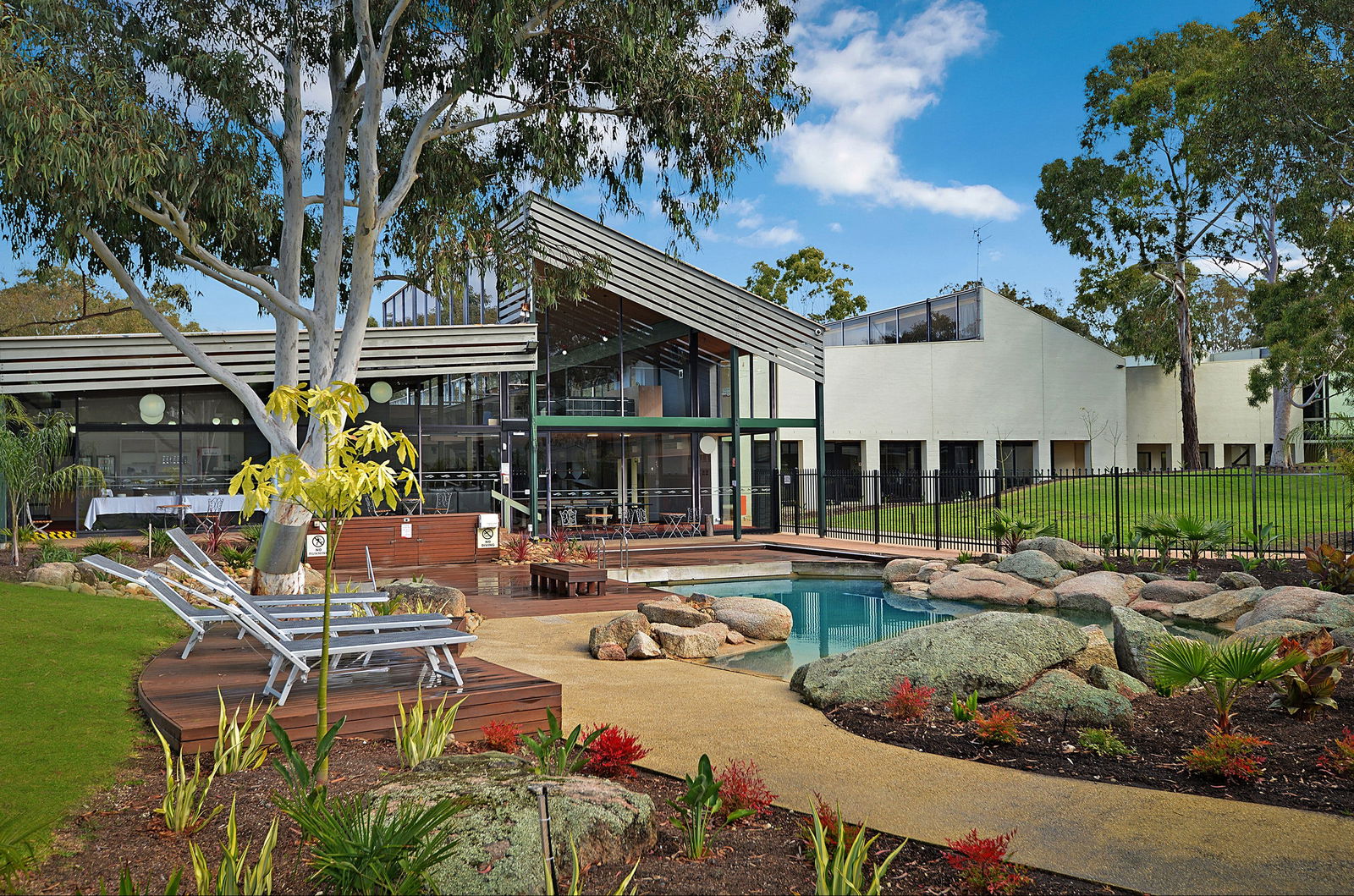 Whittington VIC Airlie Beach Holiday