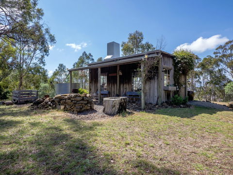 Heimat Chalets - Airlie Beach Holiday 1
