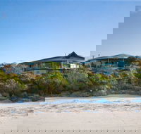 Island Beach Lodge
