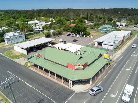 Lamington Hotel Motel - Airlie Beach Holiday 1