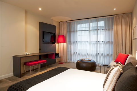 Mantra Hindmarsh Square - Airlie Beach Holiday 1