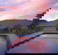 Mountain View Motel Corryong - Airlie Beach Holiday