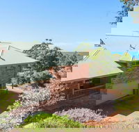 Ocean House - Airlie Beach Holiday