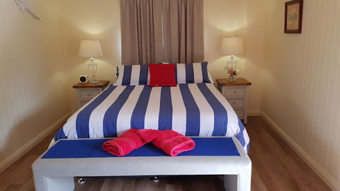 The Wattle Lodge - Airlie Beach Holiday 1