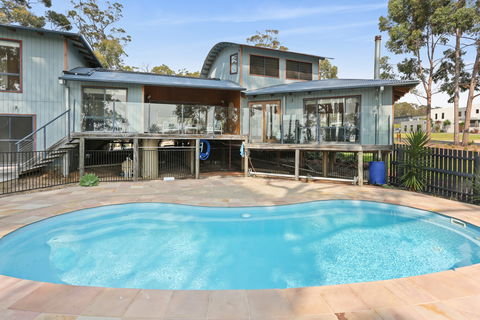 Tura Tree House - Airlie Beach Holiday 1