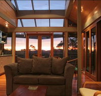 Bombah Point Eco Cottages - Airlie Beach Holiday