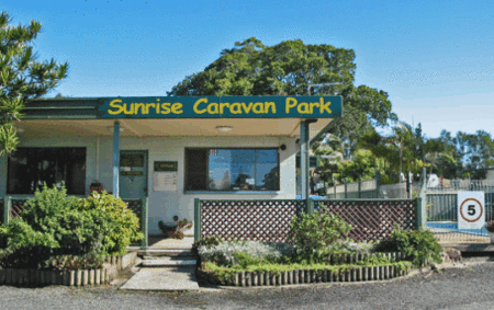 Sunrise Caravan Park - Airlie Beach Holiday