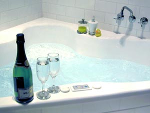 Clonmara Cottages - Airlie Beach Holiday 0