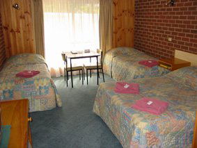 Orbost Country Roads Motor Inn - Airlie Beach Holiday 5