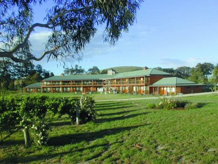Glen Erin At Lancefield - Airlie Beach Holiday 1