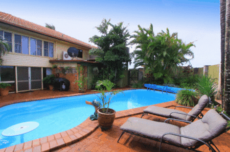 Dunelm House Bed and Breakfast - Airlie Beach Holiday