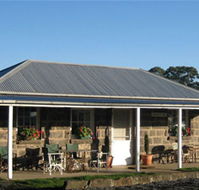 South Mokanger Farm Cottages - Airlie Beach Holiday
