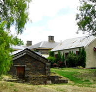 Lochinver Farm - Airlie Beach Holiday