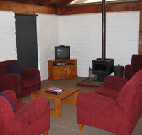 The Glen Farm Cottages - Airlie Beach Holiday