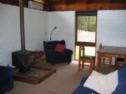 The Glen Farm Cottages - Airlie Beach Holiday 3