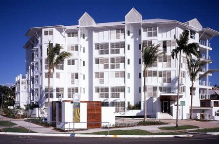 Cairns QLD Airlie Beach Holiday