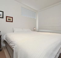 Accommodate Canberra - Airlie Beach Holiday
