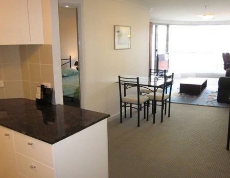 Canberra Wide Apartments - City Plaza - Airlie Beach Holiday 0