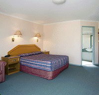 Thunderbird Motel - Airlie Beach Holiday
