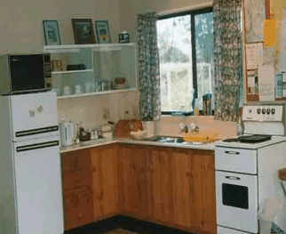 Riverbend Cottage - Airlie Beach Holiday 2