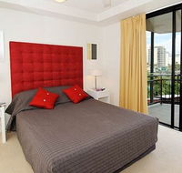 The Docks on Goodwin - Airlie Beach Holiday