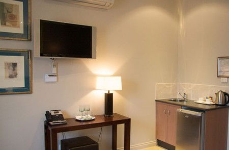 Shangri-La Gardens - Airlie Beach Holiday 1