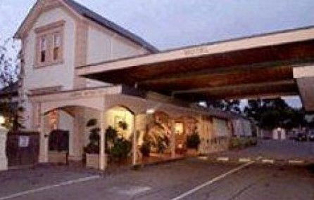 Unley Dc SA Airlie Beach Holiday