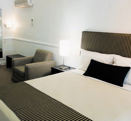 Comfort Inn & Suites Northgate Airport - Airlie Beach Holiday 1