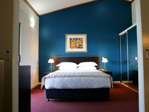 Rydges Darwin Airport Resort - Airlie Beach Holiday 0