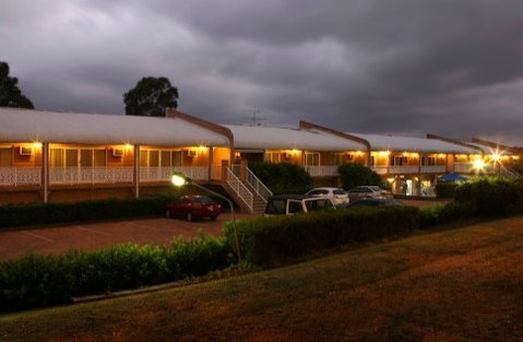 Macarthur Inn - Airlie Beach Holiday 1