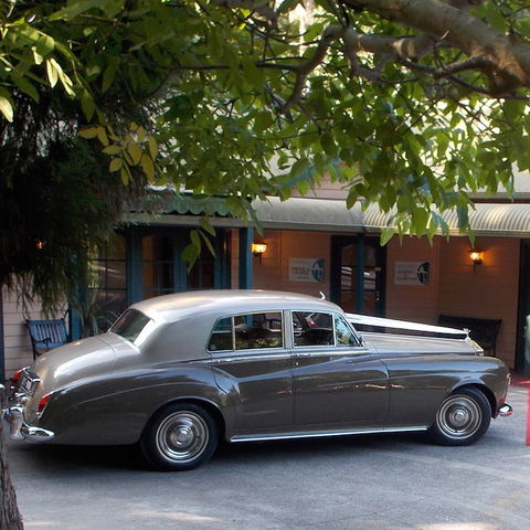 Vintage Fun Hire Cars - Airlie Beach Holiday 4