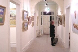 Australian Guild Of Realist Artists - Airlie Beach Holiday 0