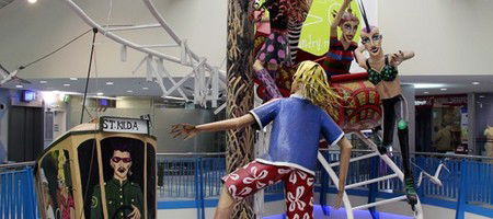 Acland Court Shopping Centre - Airlie Beach Holiday 1