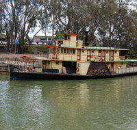 Emmylou Paddle Steamer - Airlie Beach Holiday