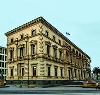 Old Treasury Building - Airlie Beach Holiday